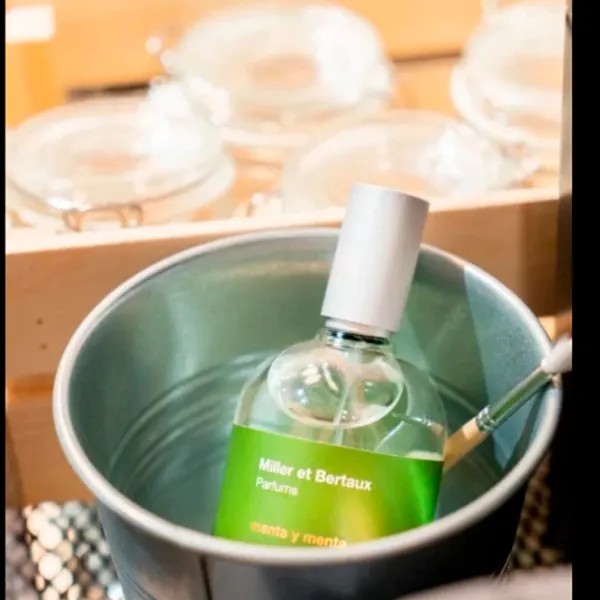 Parfum unisex Miller et Bertaux MENTA Y MENTA Apă de parfum / Fresh photo 4 Parfum unisex Miller et Bertaux MENTA Y MENTA Apă de parfum / Fresh photo 4