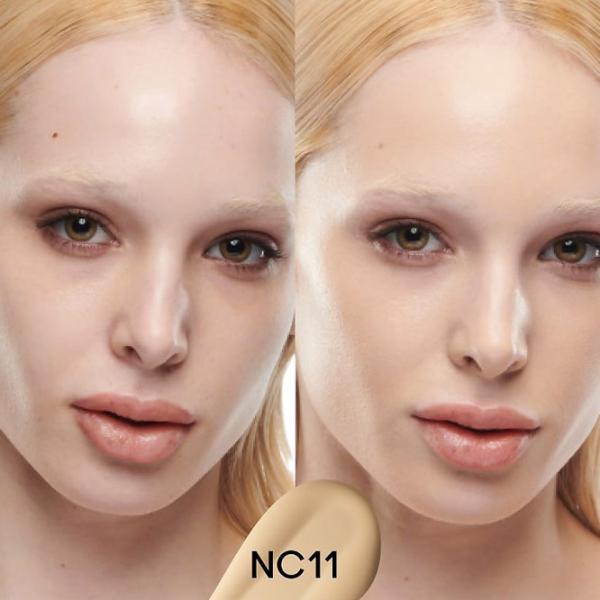 Тональный крем MAC Studio radiance 30 мл / Light Beige photo 3 Тональный крем MAC Studio radiance 30 мл / Light Beige photo 3