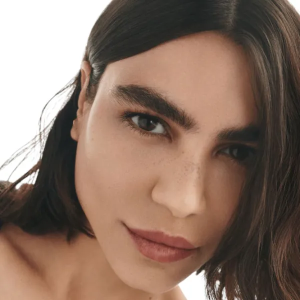 Fond de ten MAC Studio fix  30 ml / Light Beige photo 3 Fond de ten MAC Studio fix  30 ml / Light Beige photo 3