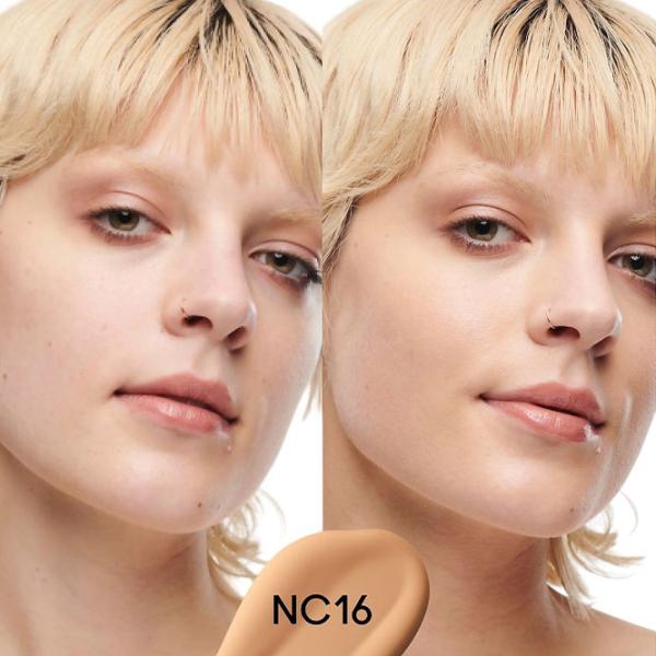 Тональный крем MAC Studio radiance 30 мл / Бежевый photo 3 Тональный крем MAC Studio radiance 30 мл / Бежевый photo 3