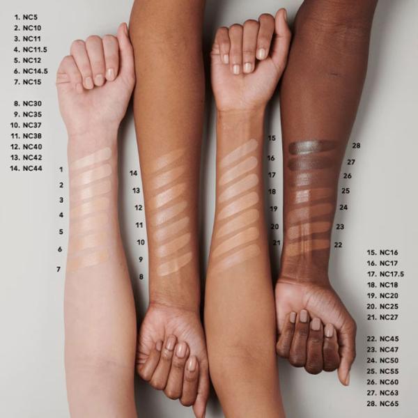 Тональный крем MAC Studio radiance 30 мл / Бежевый photo 4 Тональный крем MAC Studio radiance 30 мл / Бежевый photo 4