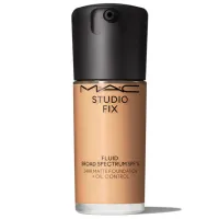 Fond de ten MAC Studio fix  30 ml / Beige