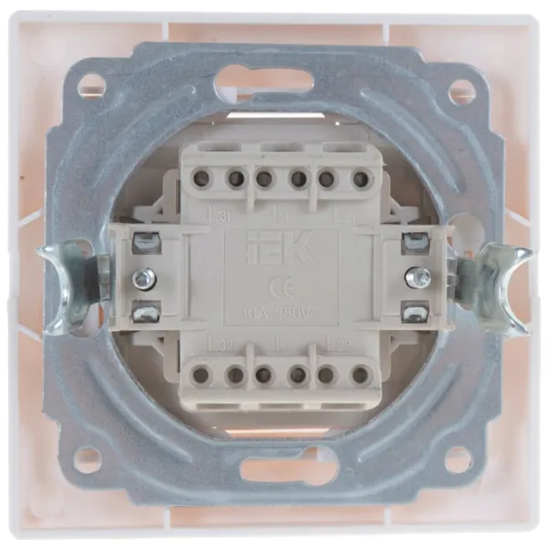 Întrerupător IEK EVK30-K01-10-DM 50 Hz /  photo 4 Întrerupător IEK EVK30-K01-10-DM 50 Hz /  photo 4