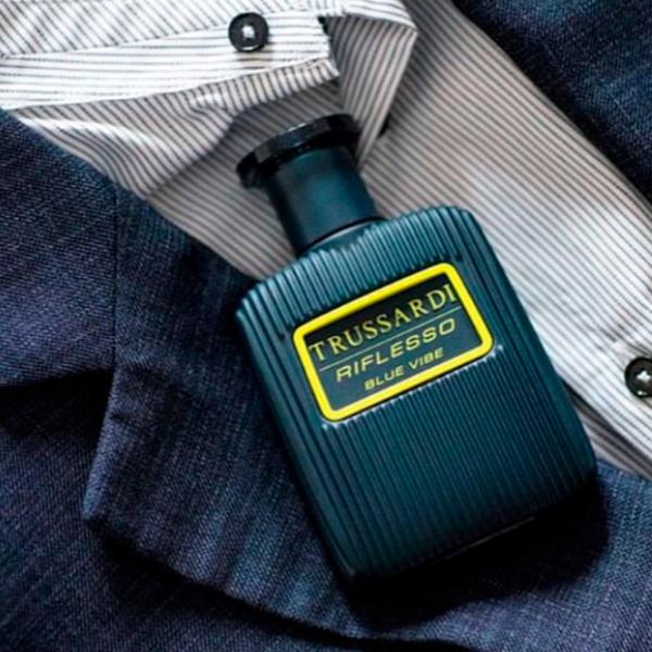 Parfum pentru bărbați Trussardi RIFLESSO BLUE VIBE Apă de toaletă / Piele photo 3 Parfum pentru bărbați Trussardi RIFLESSO BLUE VIBE Apă de toaletă / Piele photo 3