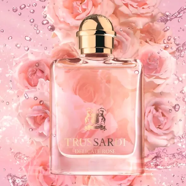 Parfum pentru femei Trussardi DELICATE ROSE Apă de toaletă / Fructat photo 2