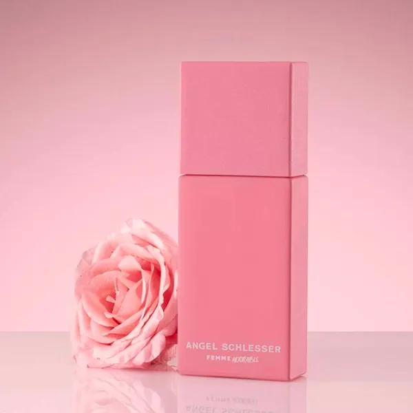 Parfum pentru femei Angel Schlesser LA FEMME ADORABLE Apă de toaletă / Floral photo 4 Parfum pentru femei Angel Schlesser LA FEMME ADORABLE Apă de toaletă / Floral photo 4
