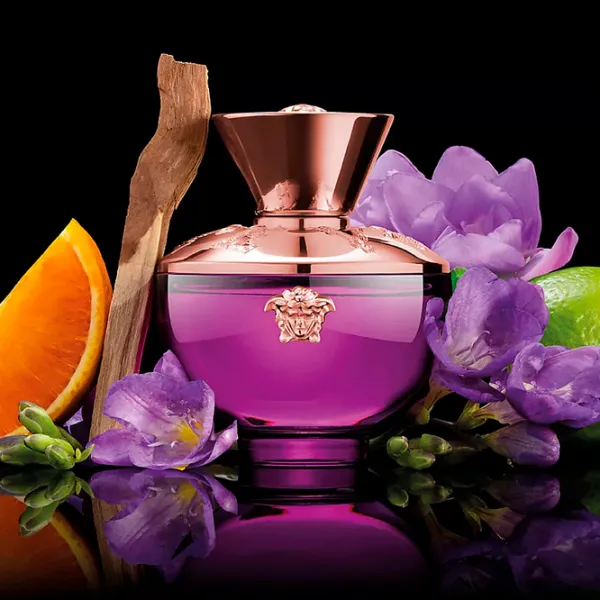 Parfum pentru femei Versace Dylan Purple Apă de parfum / Fructat photo 4 Parfum pentru femei Versace Dylan Purple Apă de parfum / Fructat photo 4