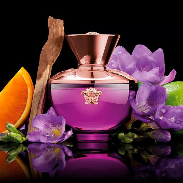 Parfum pentru femei Versace Dylan Purple Apă de parfum / Fructat photo 4 Parfum pentru femei Versace Dylan Purple Apă de parfum / Fructat photo 4