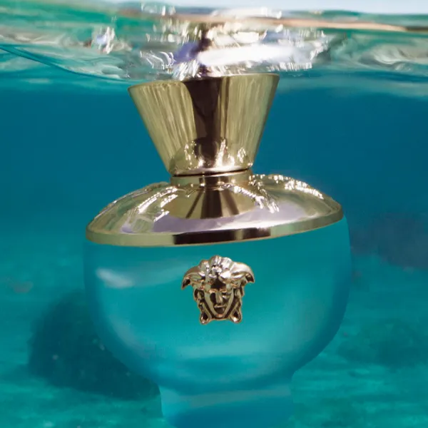 Parfum pentru femei Versace DYLAN TURQUOISE Apă de toaletă / Fructat photo 3 Parfum pentru femei Versace DYLAN TURQUOISE Apă de toaletă / Fructat photo 3