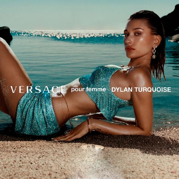 Parfum pentru femei Versace DYLAN TURQUOISE Apă de toaletă / Fructat photo 7 Parfum pentru femei Versace DYLAN TURQUOISE Apă de toaletă / Fructat photo 7