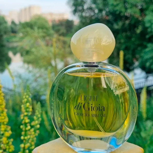 Parfum pentru femei Giorgio Armani LIGHT DI GIOIA Apă de parfum / Floral photo 4