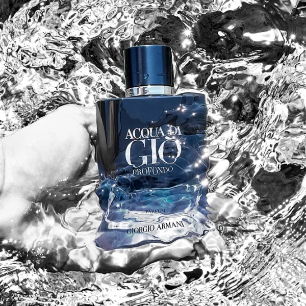 Парфюм для мужчин Giorgio Armani Acqua di Gio Profondo Парфюмерная вода / Восточный photo 4 Парфюм для мужчин Giorgio Armani Acqua di Gio Profondo Парфюмерная вода / Восточный photo 4