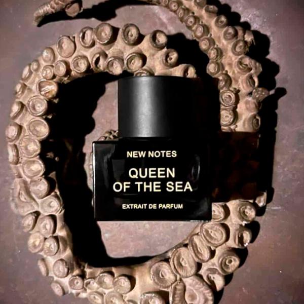 Parfum unisex New Notes QUEEN OF THE SEA Extract de parfum / Fructat photo 3 Parfum unisex New Notes QUEEN OF THE SEA Extract de parfum / Fructat photo 3