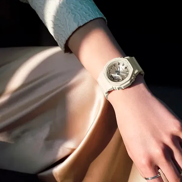 Наручные часы для женщин Casio GMA-P2100ST-7AER Кварцевый / 46 x 40 мм photo 2