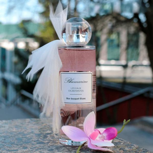Parfum pentru femei BLUMARINE MON BOUQET BLANC Apă de toaletă / Floral photo 6 Parfum pentru femei BLUMARINE MON BOUQET BLANC Apă de toaletă / Floral photo 6