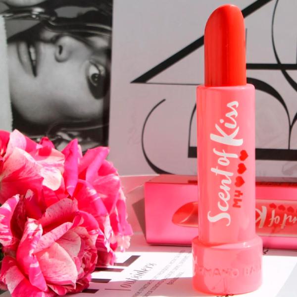 Parfum pentru femei Armand Basi SCENT OF KISS MY HEART Apă de toaletă / Dulce photo 4 Parfum pentru femei Armand Basi SCENT OF KISS MY HEART Apă de toaletă / Dulce photo 4