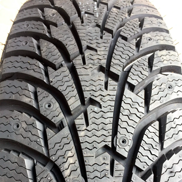 Anvelope Maxxis Premitra Ice Nord NS5 225/65 R17 102T TL M+S Iarnă / Suv photo 2 Anvelope Maxxis Premitra Ice Nord NS5 225/65 R17 102T TL M+S Iarnă / Suv photo 2