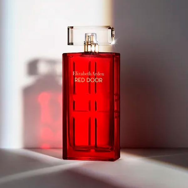 Парфюм для женщин Elizabeth Arden Red Door Туалетная вода / Восточный photo 2 Парфюм для женщин Elizabeth Arden Red Door Туалетная вода / Восточный photo 2