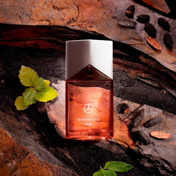 Parfum pentru bărbați Mercedes-Benz LAND Apă de parfum / Fougere photo 6 Parfum pentru bărbați Mercedes-Benz LAND Apă de parfum / Fougere photo 6