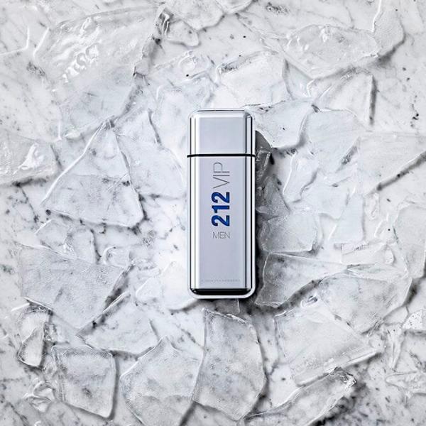 Parfum pentru bărbați Carolina Herrera 212 VIP MEN Apă de toaletă / Oriental photo 3