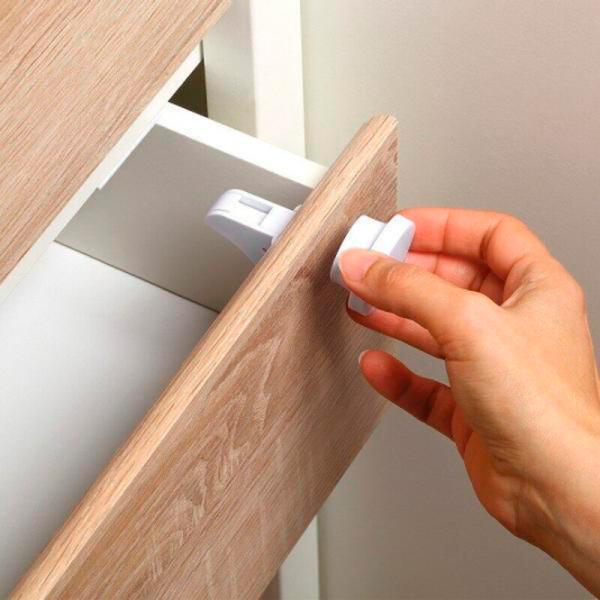 Blocare de siguranță BabyOno 0946 Pentru sertare photo 2