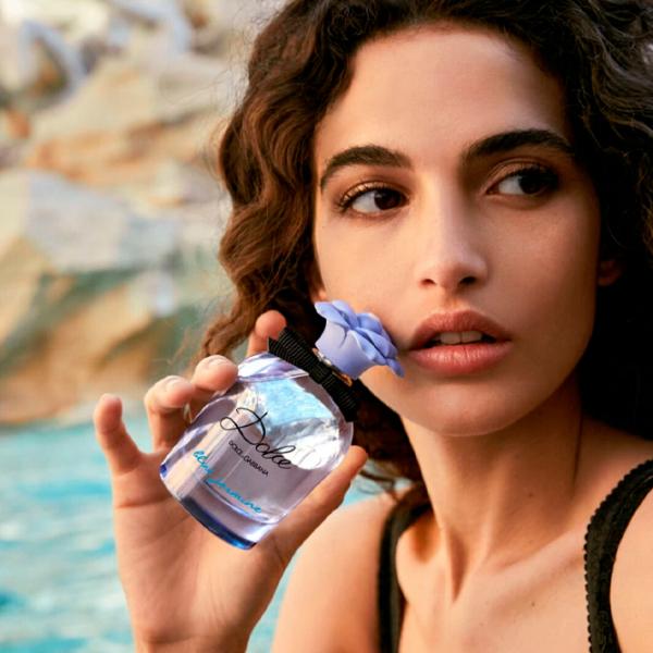 Parfum pentru femei Dolce & Gabbana Dolce Blue Jasmine Apă de parfum / Fructat photo 4 Parfum pentru femei Dolce & Gabbana Dolce Blue Jasmine Apă de parfum / Fructat photo 4