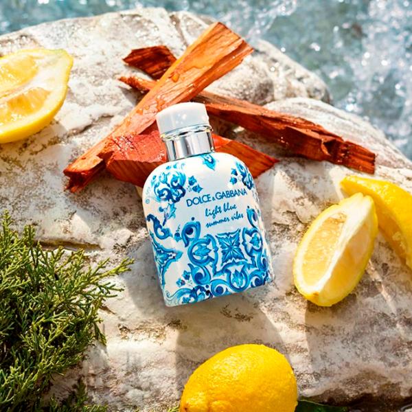 Парфюм для мужчин Dolce & Gabbana Light Blue Summer Vibes Pour Homme Туалетная вода / Фужерный  photo 5 Парфюм для мужчин Dolce & Gabbana Light Blue Summer Vibes Pour Homme Туалетная вода / Фужерный  photo 5