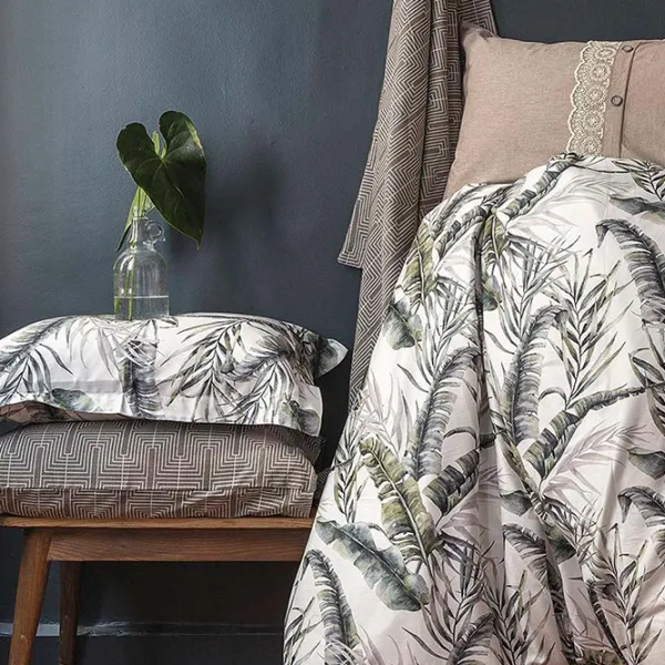 Lenjerie de pat Issimo Home Palmariva Satin photo 3 Lenjerie de pat Issimo Home Palmariva Satin photo 3