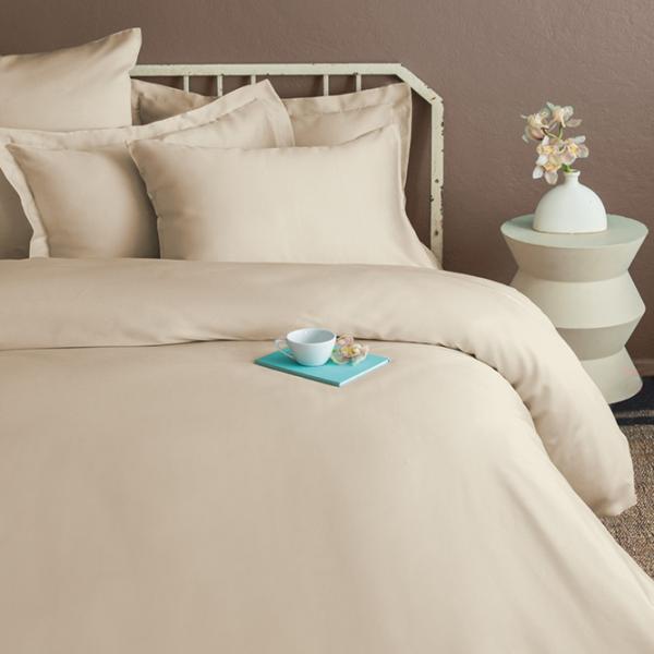 Lenjerie de pat Issimo Home Simply Double Orchid Satin photo 1 Lenjerie de pat Issimo Home Simply Double Orchid Satin photo 1