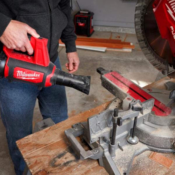 Suflantă de frunze Milwaukee M12BBL-0  / Red photo 9