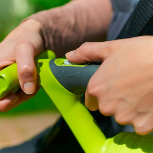 Suflantă de frunze Ryobi RBV3000CSV  / Green photo 8