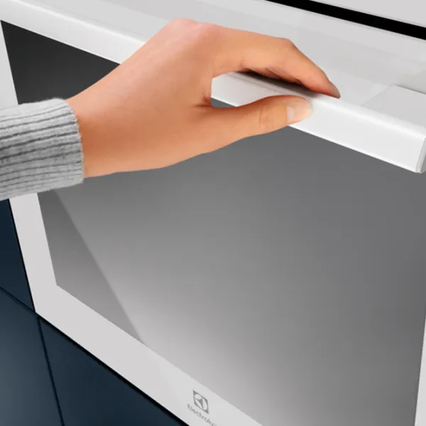 Духовой шкаф Electrolux EOE7C31V 2480 Вт/ Белый photo 4
