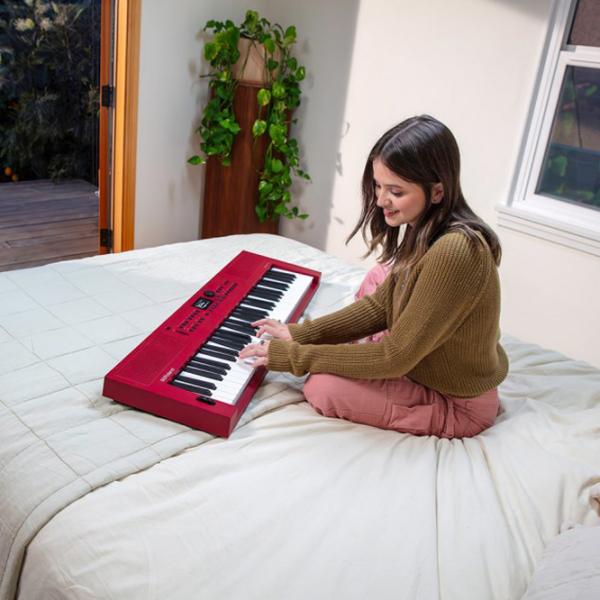 Sintetizator digital Roland GoKeys 3-RD 61 clape / 128 voci / Plastic / Red photo 5