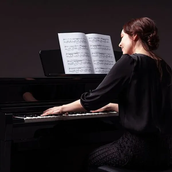 Цифровой пиан Yamaha CLP 745 Акустический / 88 клавиш / Split / Черный photo 5