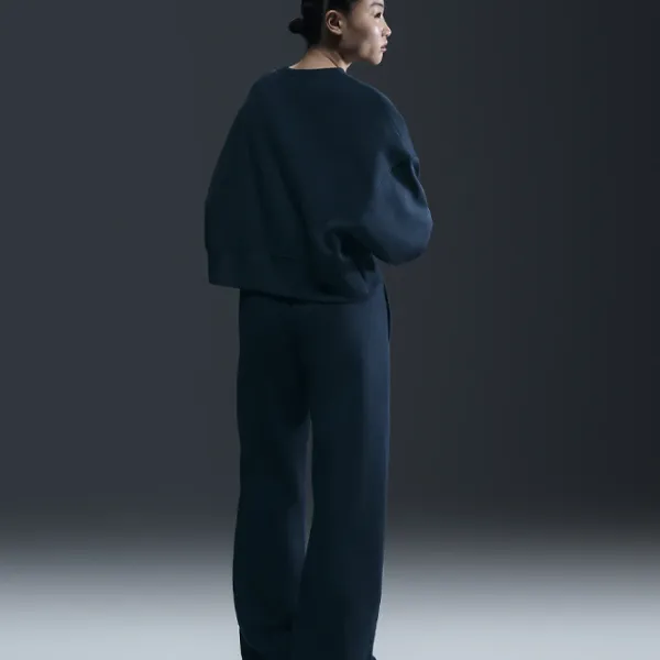 Спортивная куртка для женщин Nike NKFV7674478  L / Navy Blue photo 3 Спортивная куртка для женщин Nike NKFV7674478  L / Navy Blue photo 3