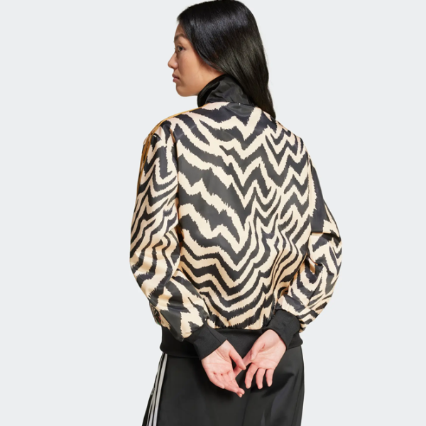 Спортивная куртка для женщин Adidas ADIW0792  XS / Черный photo 4 Спортивная куртка для женщин Adidas ADIW0792  XS / Черный photo 4