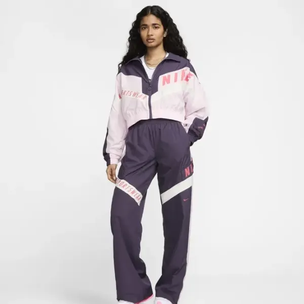 Спортивная куртка для женщин Nike NKHF5956573  S / Розовый photo 4 Спортивная куртка для женщин Nike NKHF5956573  S / Розовый photo 4
