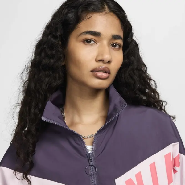 Спортивная куртка для женщин Nike NKHF5956573  S / Розовый photo 5 Спортивная куртка для женщин Nike NKHF5956573  S / Розовый photo 5