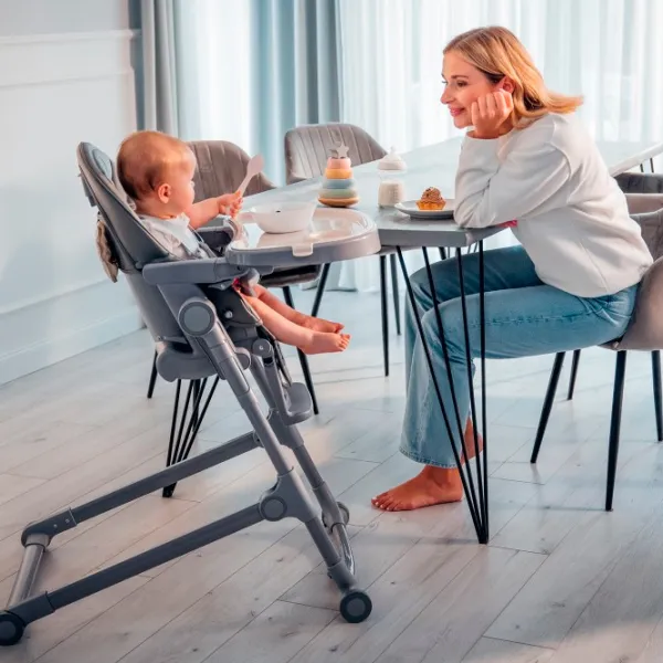 Стульчик для кормления Lionelo Cora Plus (5903771704342) / 6 месяцев / Серый  photo 7 Стульчик для кормления Lionelo Cora Plus (5903771704342) / 6 месяцев / Серый  photo 7
