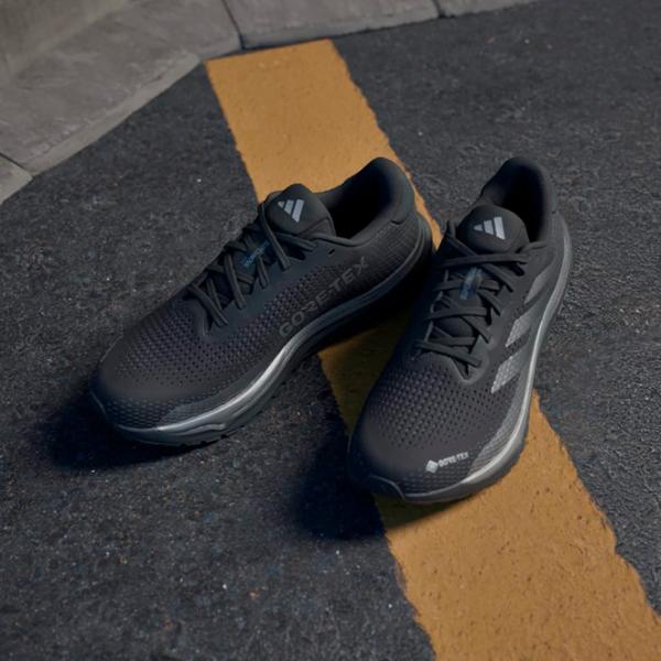 Кроссовки для мужчин Adidas Supernova GORE-TEX 46.5 / Черный photo 6