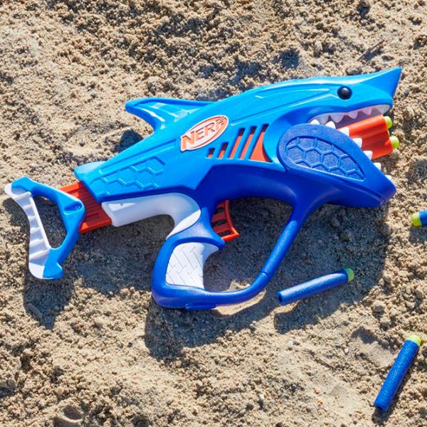 Blaster Hasbro Sharkfire F8645 6+ / Săgeți / Blue photo 5 Blaster Hasbro Sharkfire F8645 6+ / Săgeți / Blue photo 5