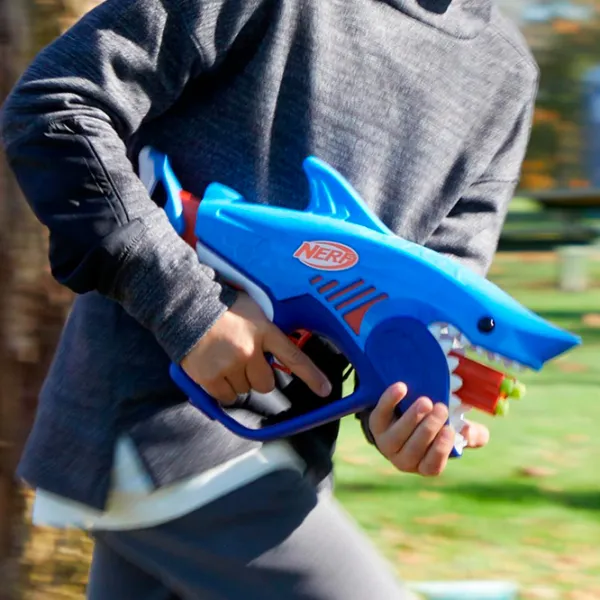 Blaster Hasbro Sharkfire F8645 6+ / Săgeți / Blue photo 7 Blaster Hasbro Sharkfire F8645 6+ / Săgeți / Blue photo 7
