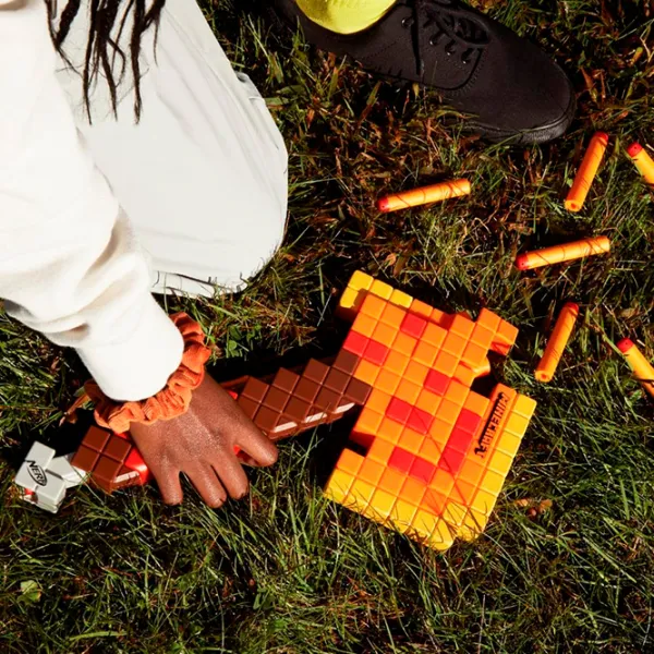 Водяной пистолет Hasbro Minecraft Firebrand F8953 8+ / Стрел / Желтый photo 7