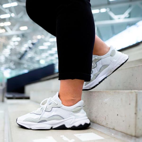 Кроссовки для мужчин Adidas Ozweego 40 / Белый photo 3
