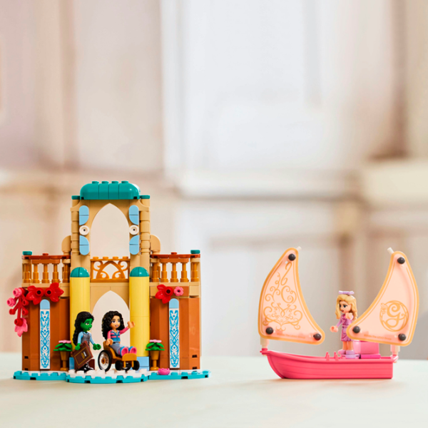 Constructor LEGO Glinda, Elphaba & Nessarose at Shiz Uni Clasic/ Pink photo 4