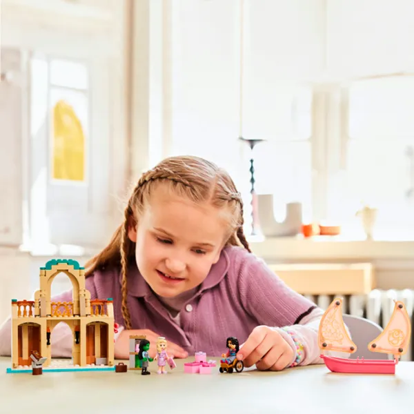 Constructor LEGO Glinda, Elphaba & Nessarose at Shiz Uni Clasic/ Pink photo 7