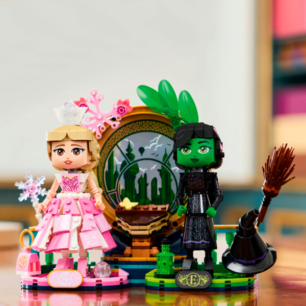 Constructor LEGO Elphaba & Glinda Figures Clasic/ Pink photo 5