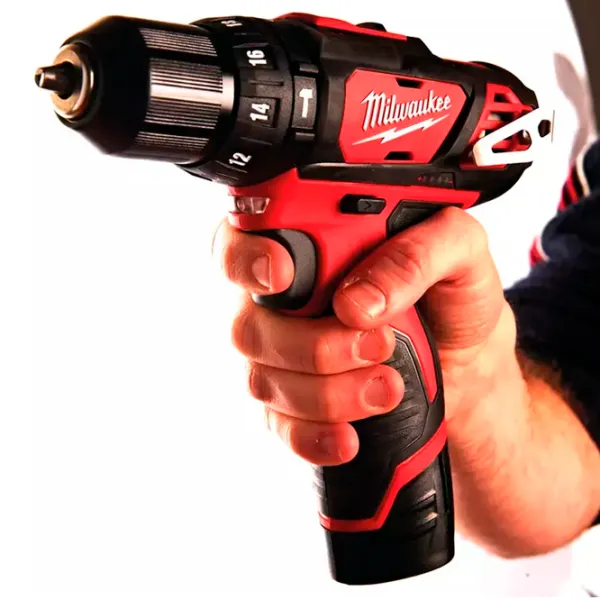 Mașină de găurit și înșurubat Milwaukee M12BPD-0 1500 rot/min photo 2 Mașină de găurit și înșurubat Milwaukee M12BPD-0 1500 rot/min photo 2