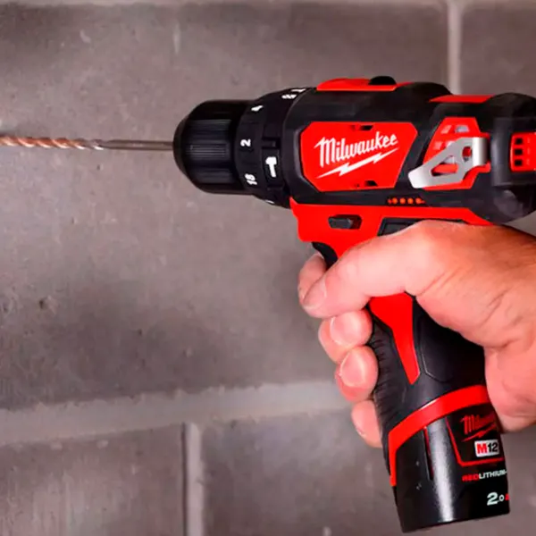 Mașină de găurit și înșurubat Milwaukee M12BPD-202C 1500 rot/min photo 9 Mașină de găurit și înșurubat Milwaukee M12BPD-202C 1500 rot/min photo 9
