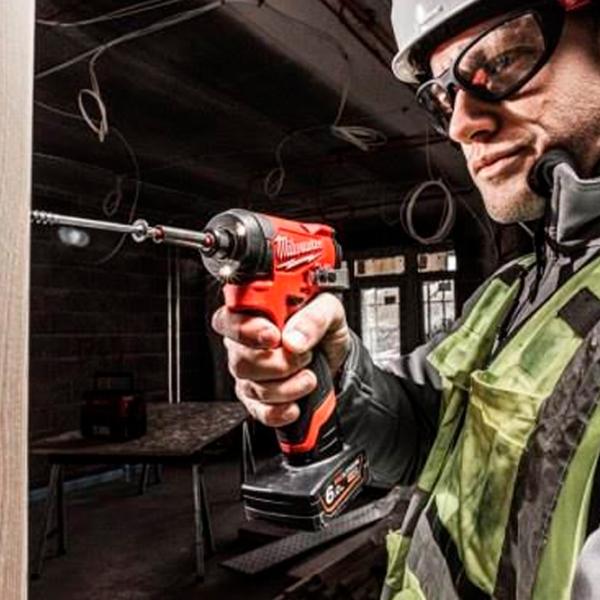 Гайковерт Milwaukee M12FID2-202X 3600 об/мин photo 3 Гайковерт Milwaukee M12FID2-202X 3600 об/мин photo 3